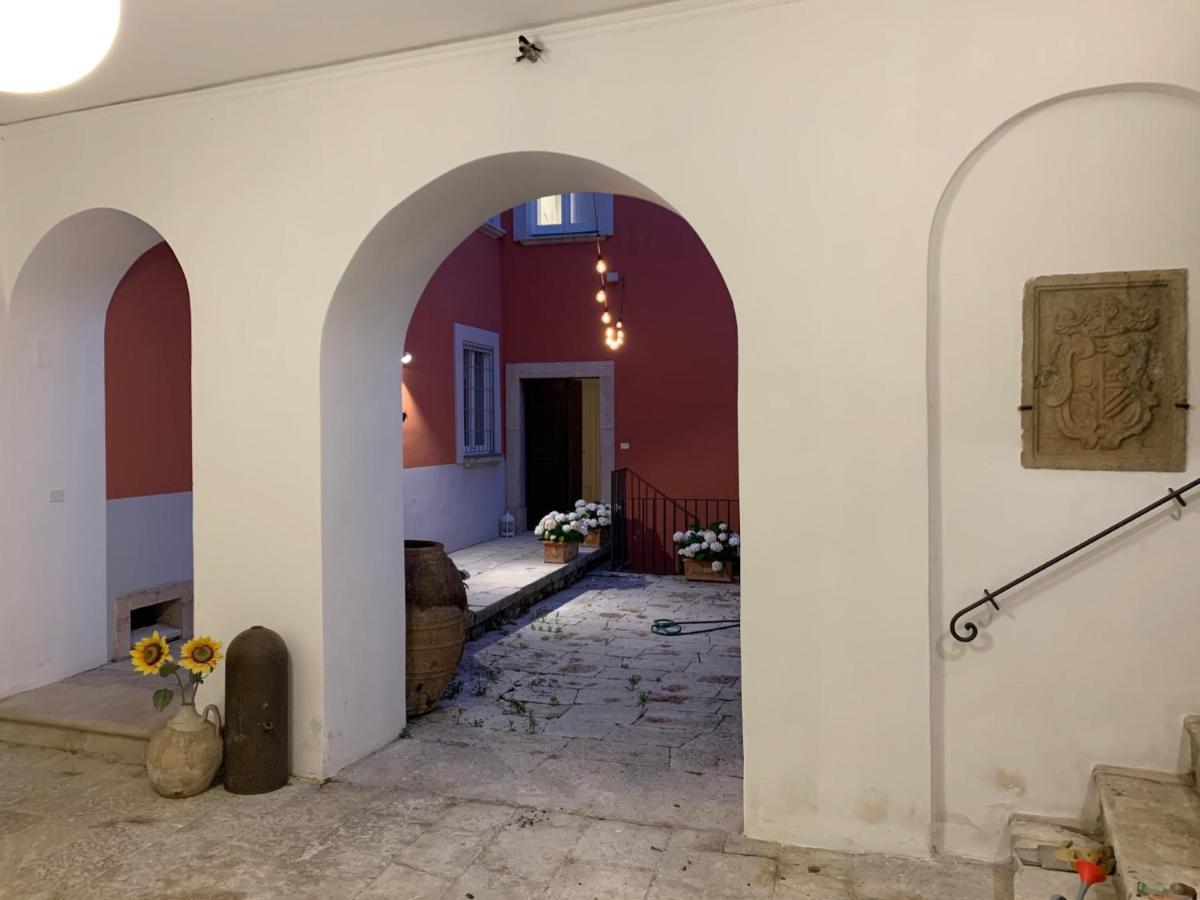 Palazzo Gentilizio De Maffutiis Hotell Auletta Exteriör bild