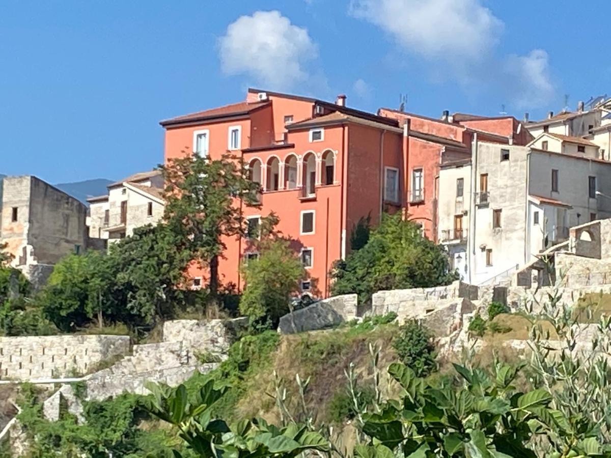 Palazzo Gentilizio De Maffutiis Hotell Auletta Exteriör bild