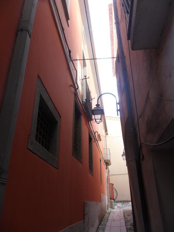 Palazzo Gentilizio De Maffutiis Hotell Auletta Exteriör bild