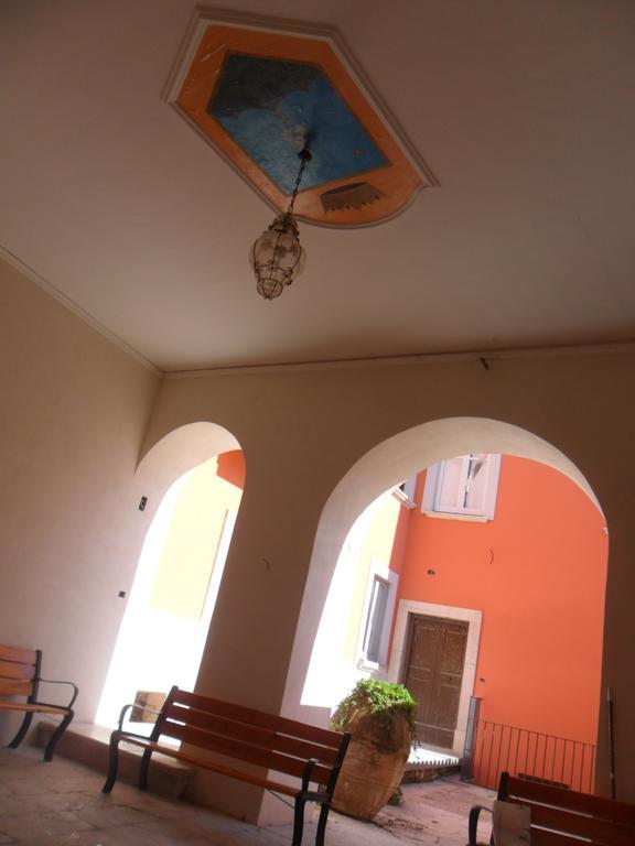 Palazzo Gentilizio De Maffutiis Hotell Auletta Exteriör bild
