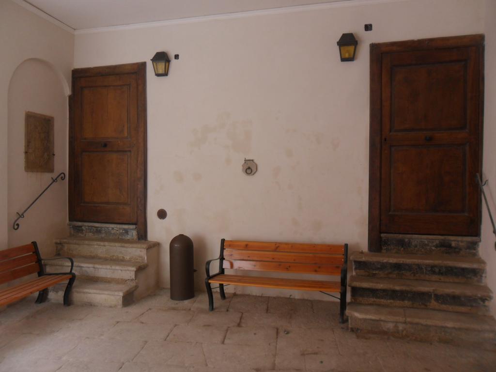 Palazzo Gentilizio De Maffutiis Hotell Auletta Exteriör bild